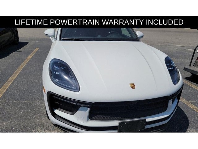 2023 Porsche Macan Base