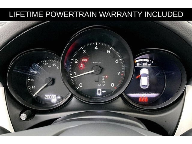 2024 Porsche Macan Base