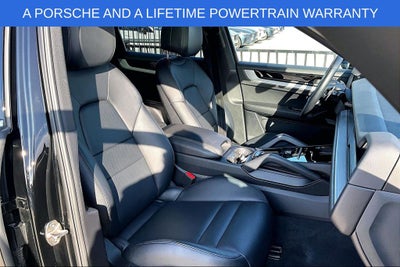 2024 Porsche Cayenne Base
