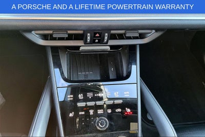 2024 Porsche Cayenne Base