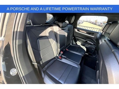 2024 Porsche Cayenne Base