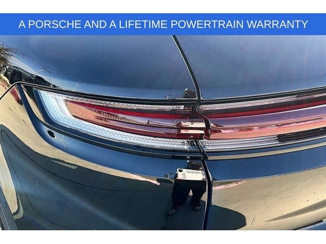 2024 Porsche Cayenne Base