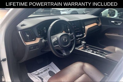 2021 Volvo XC60 T5 Momentum