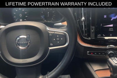 2021 Volvo XC60 T5 Momentum