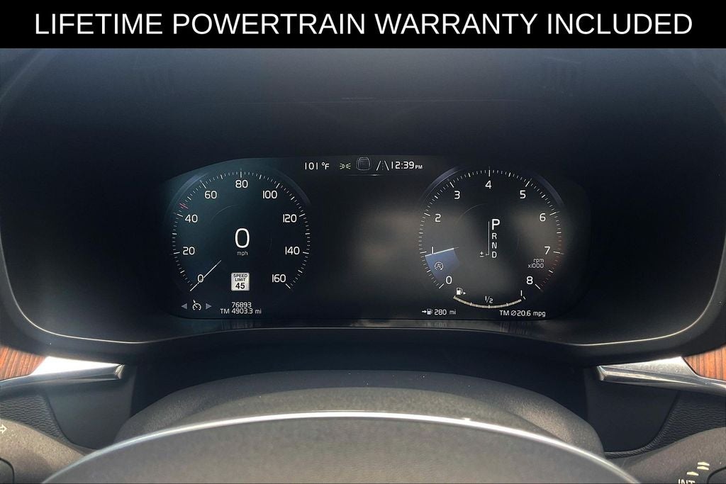 2021 Volvo XC60 T5 Momentum