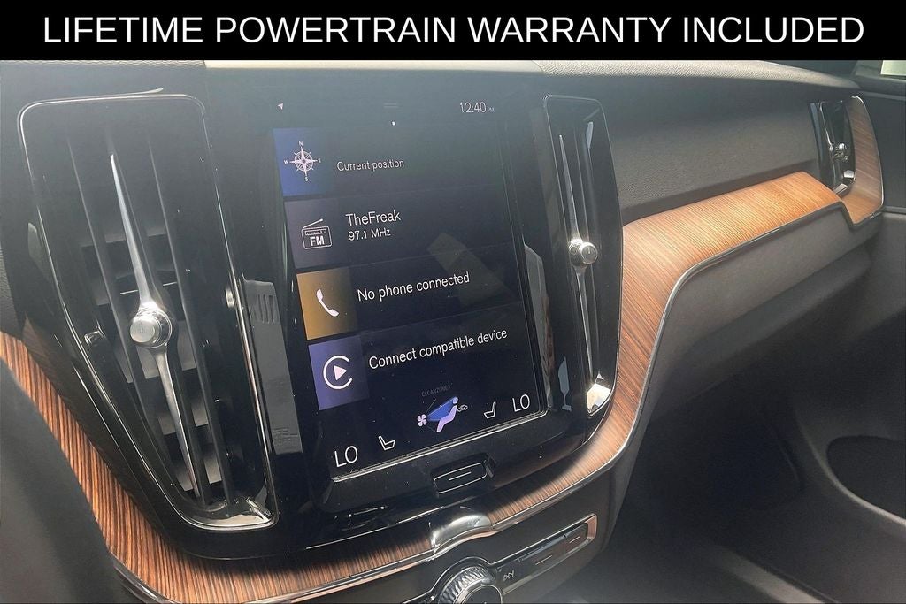 2021 Volvo XC60 T5 Momentum