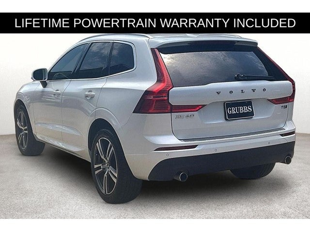 2021 Volvo XC60 T5 Momentum