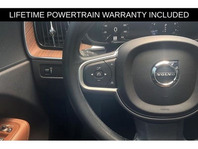 2021 Volvo XC60 T5 Momentum