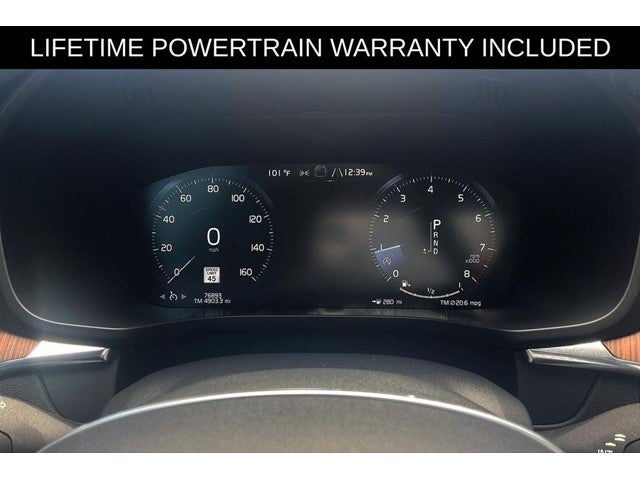 2021 Volvo XC60 T5 Momentum