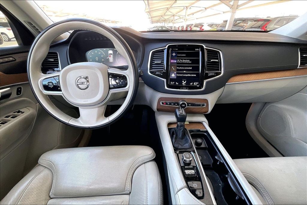 2019 Volvo XC90 T6 Inscription