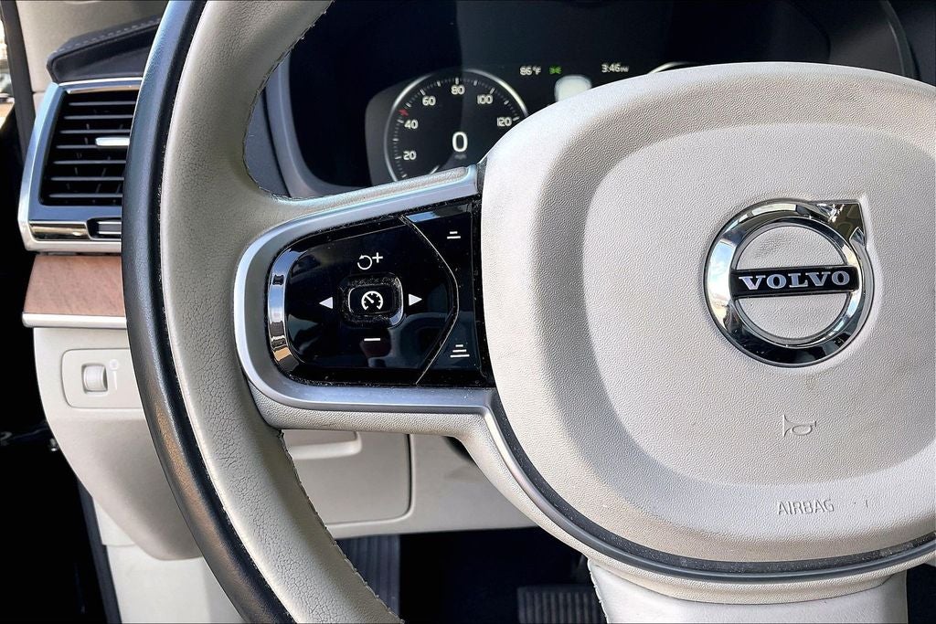 2019 Volvo XC90 T6 Inscription