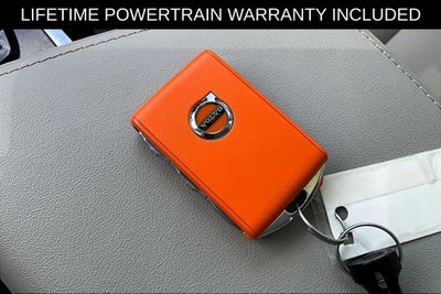 2025 Volvo XC60 Plug-In Hybrid T8 Core