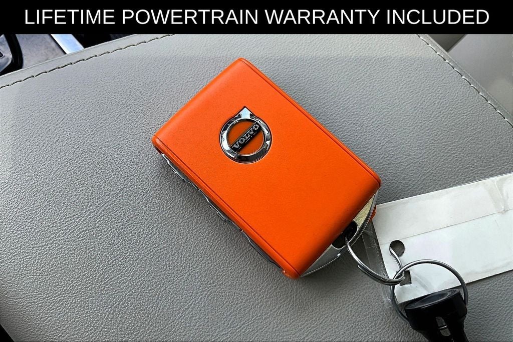 2025 Volvo XC60 Plug-In Hybrid T8 Core