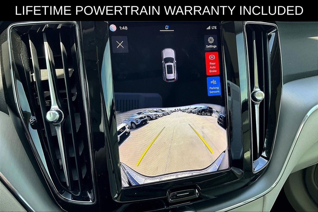 2025 Volvo XC60 Plug-In Hybrid T8 Core