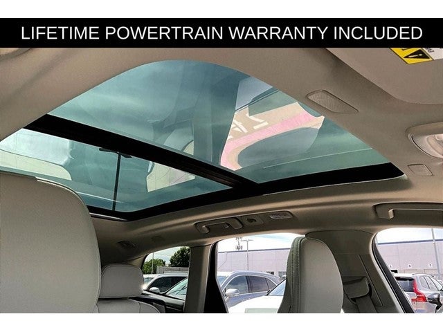 2025 Volvo XC60 Plug-In Hybrid T8 Core