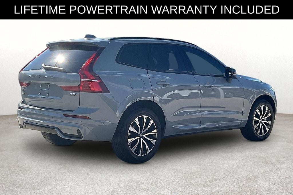 2025 Volvo XC60 B5 Plus