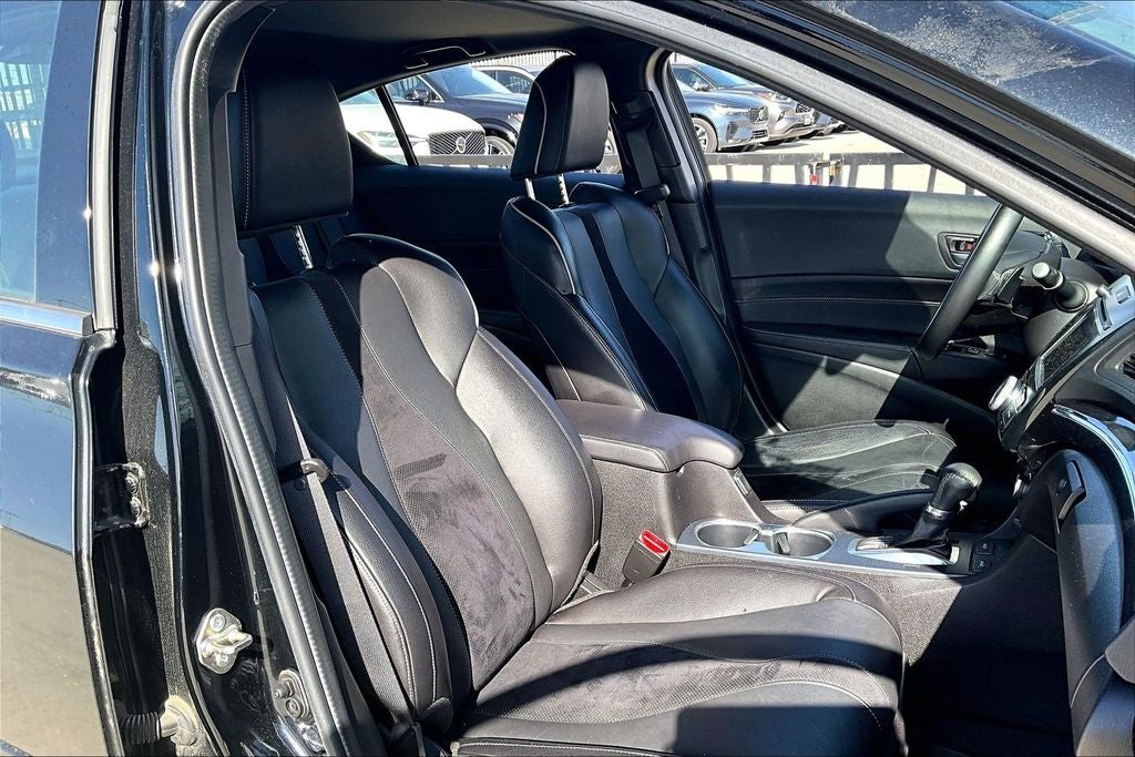 2019 Acura ILX Premium and A-SPEC Packages