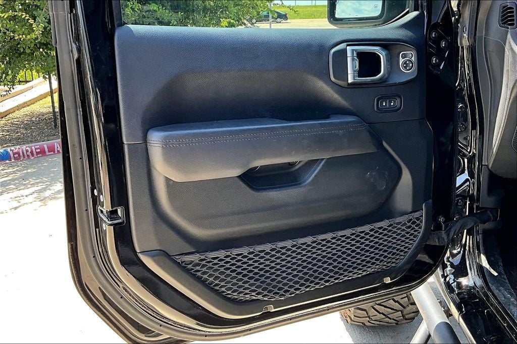2021 Jeep Wrangler Unlimited Sahara Altitude