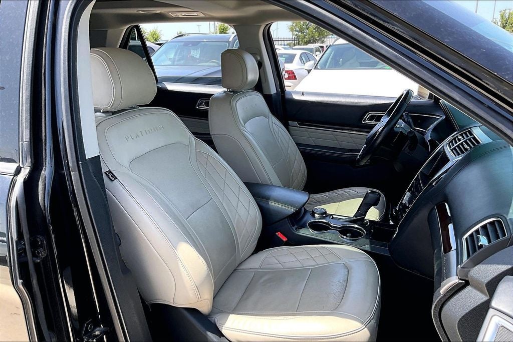 2016 Ford Explorer Platinum