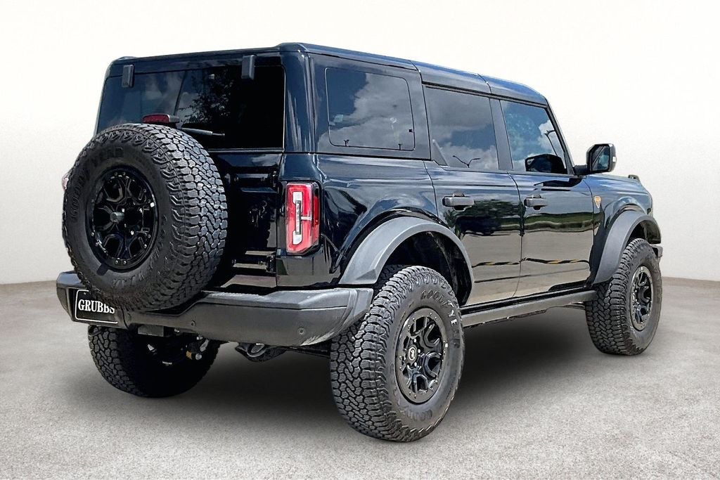 2025 Ford Bronco Badlands Sasquatch PKG