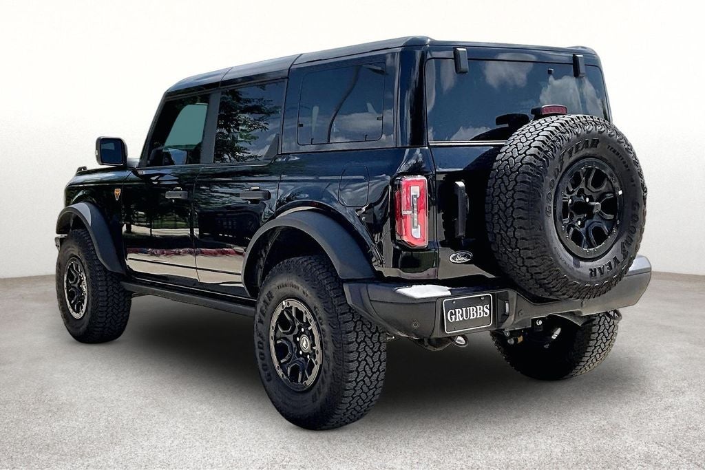 2025 Ford Bronco Badlands Sasquatch PKG