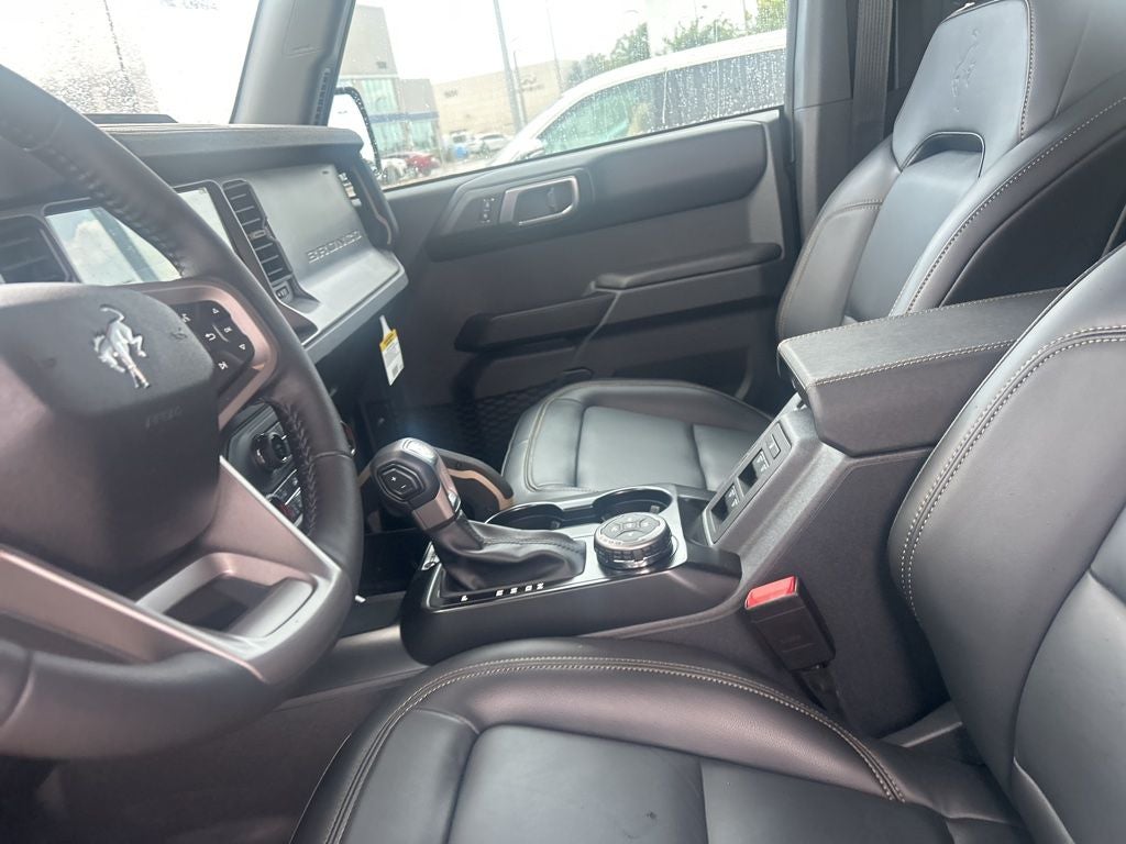 2025 Ford Bronco Badlands Sasquatch PKG