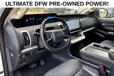 2025 Ford Expedition Platinum