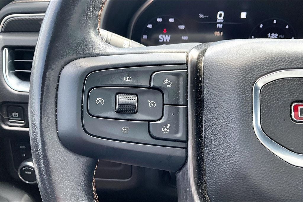 2023 GMC Yukon AT4