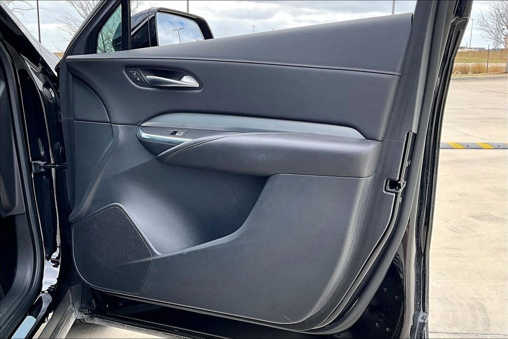 2019 Cadillac XT4 Premium Luxury