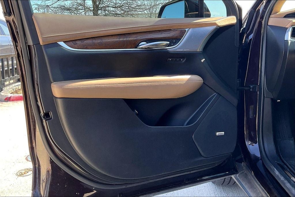 2020 Cadillac XT5 Sport