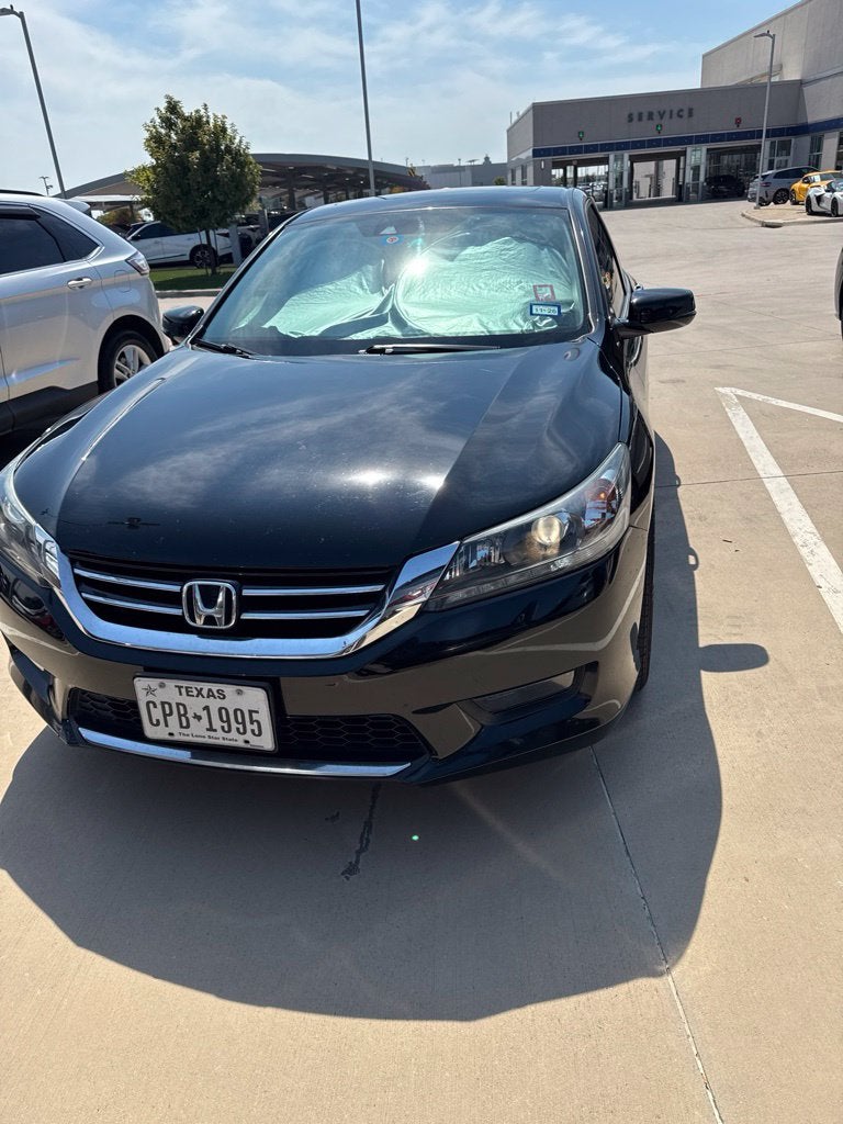 Used 2014 Honda Accord EX-L V-6 with VIN 1HGCR3F8XEA011334 for sale in Grapevine, TX