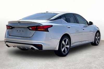 2021 Nissan Altima 2.5 SV
