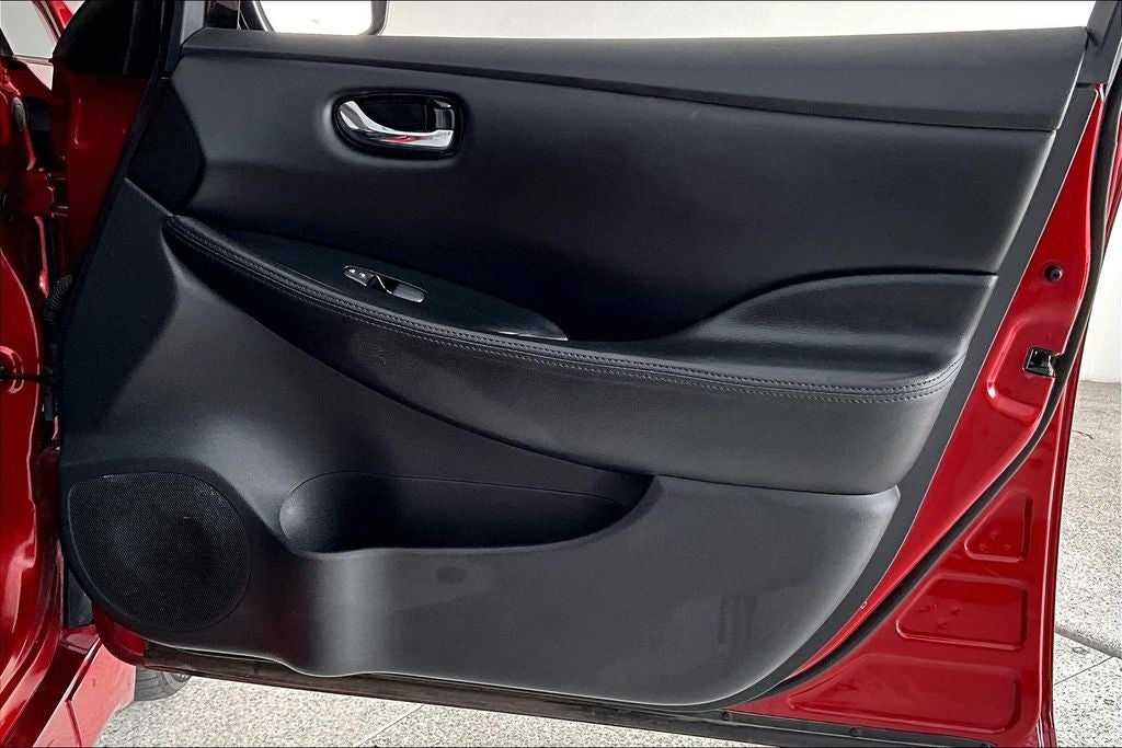 2023 Nissan Leaf SV Plus