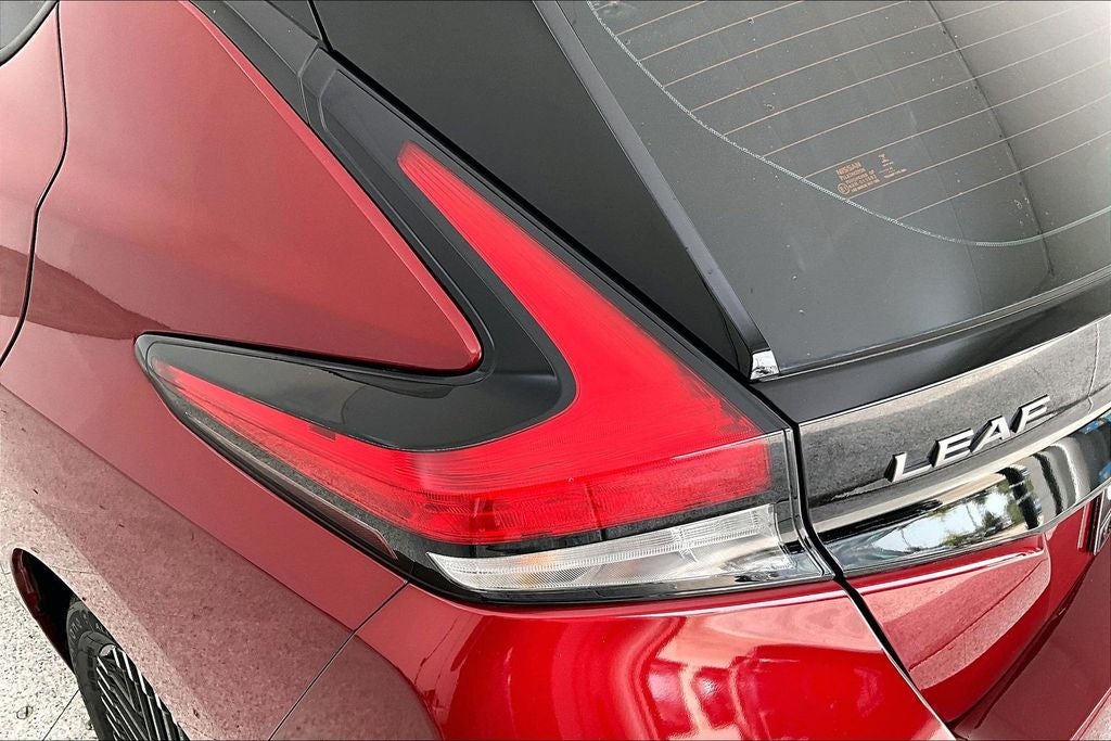 2023 Nissan Leaf SV Plus