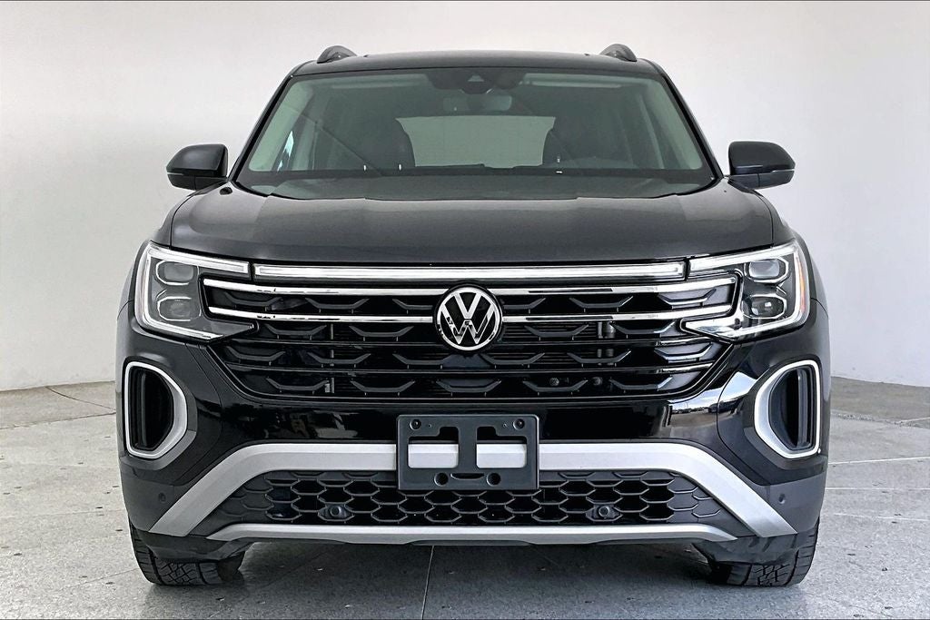 2024 Volkswagen Atlas 2.0T Peak Edition SE w/Technology