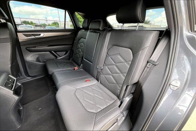 2025 Volkswagen Atlas Cross Sport 2.0T SE w/Technology