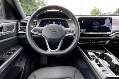 2025 Volkswagen Atlas Cross Sport 2.0T SE w/Technology