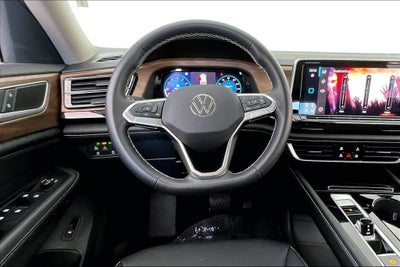 2026 Volkswagen Atlas SE w/Technology