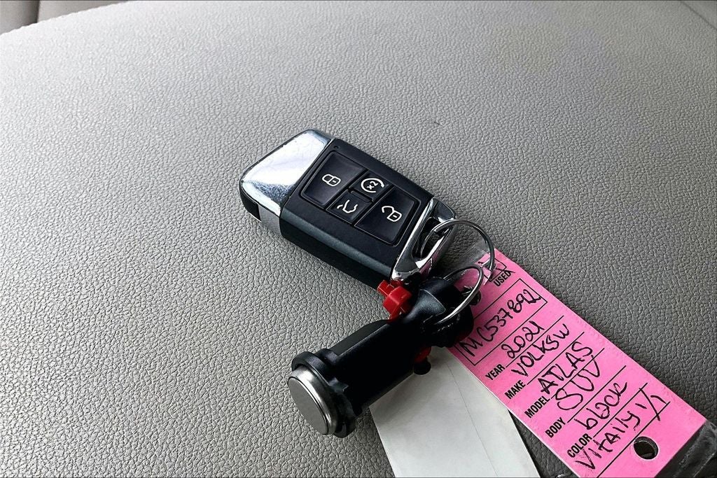 2021 Volkswagen Atlas 2.0T SE w/Technology