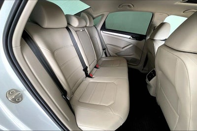 2021 Volkswagen Passat 2.0T SE