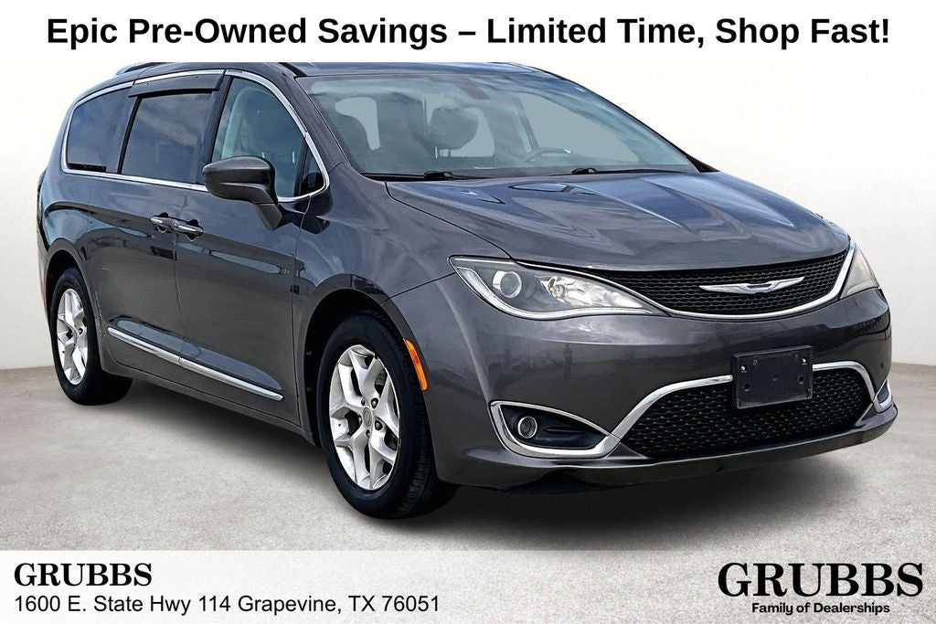 2017 Chrysler Pacifica Touring L Plus