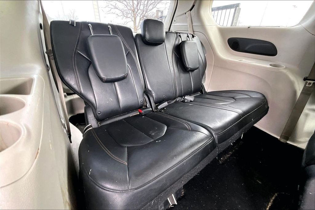 2017 Chrysler Pacifica Touring L Plus