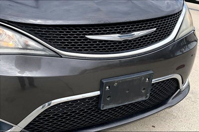 2017 Chrysler Pacifica Touring L Plus