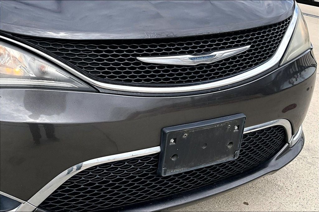 2017 Chrysler Pacifica Touring L Plus