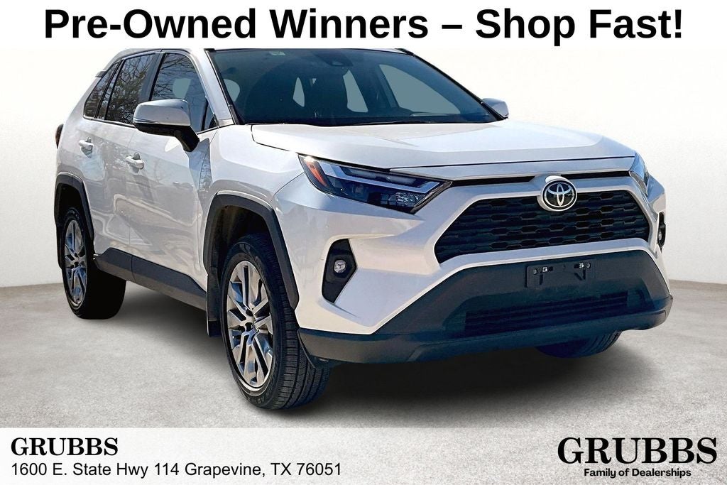 2022 Toyota RAV4 XLE Premium