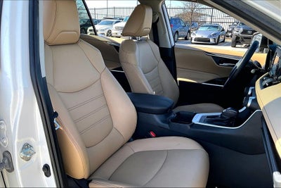 2022 Toyota RAV4 XLE Premium