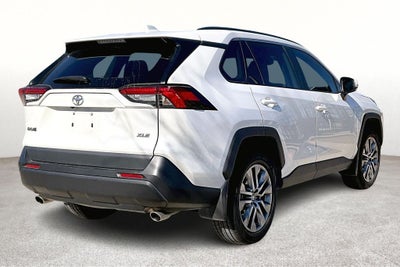 2022 Toyota RAV4 XLE Premium
