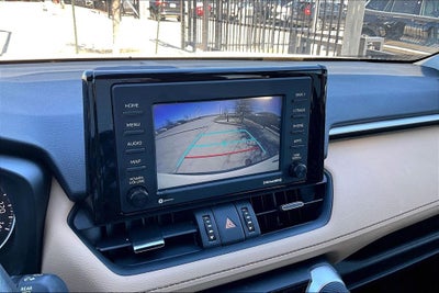 2022 Toyota RAV4 XLE Premium