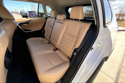 2022 Toyota RAV4 XLE Premium