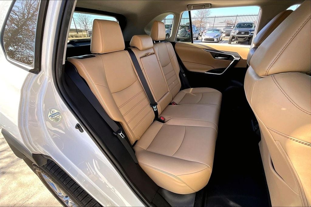 2022 Toyota RAV4 XLE Premium